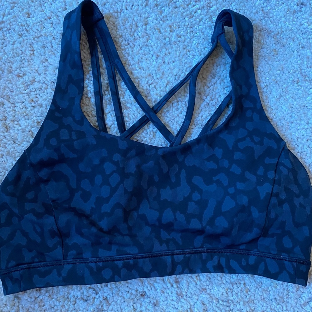 Lululemon energy bra (Camo Deep Coal)